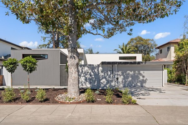 947 Colonial Ln PALO ALTO, CA 94303