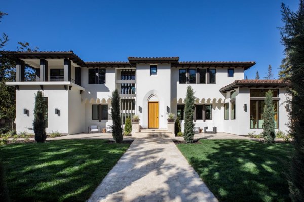 1307 University Ave PALO ALTO, CA 94301