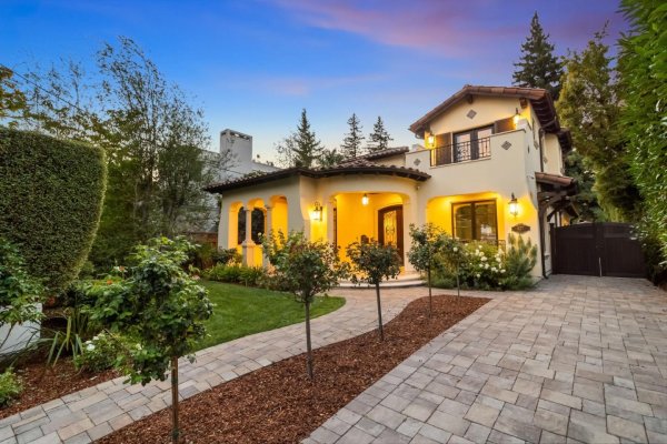 627 Tennyson Ave PALO ALTO, CA 94301