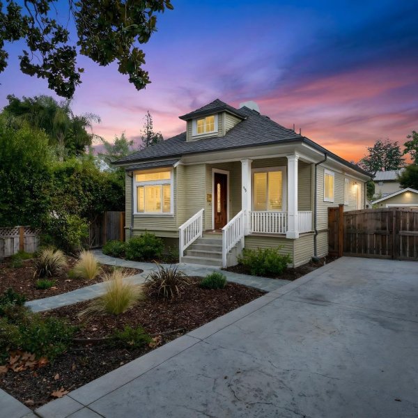 112 Churchill Ave Palo Alto, CA 94301